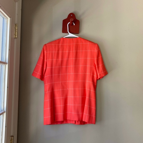 Vintage Petite Sophisticate Red Plaid Button Down Short Sleeve Top 6 - Picture 5 of 6